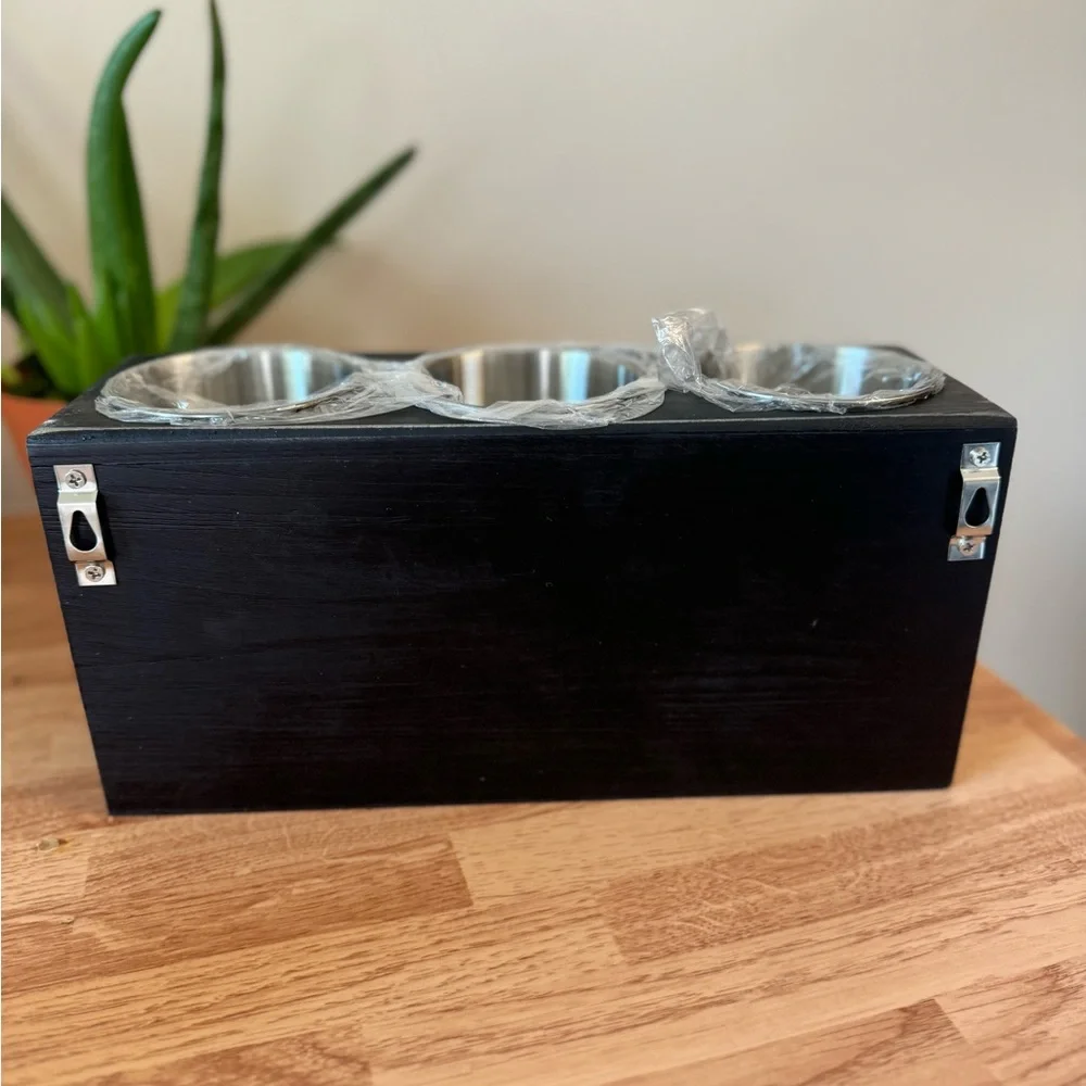 Beauty storage rack